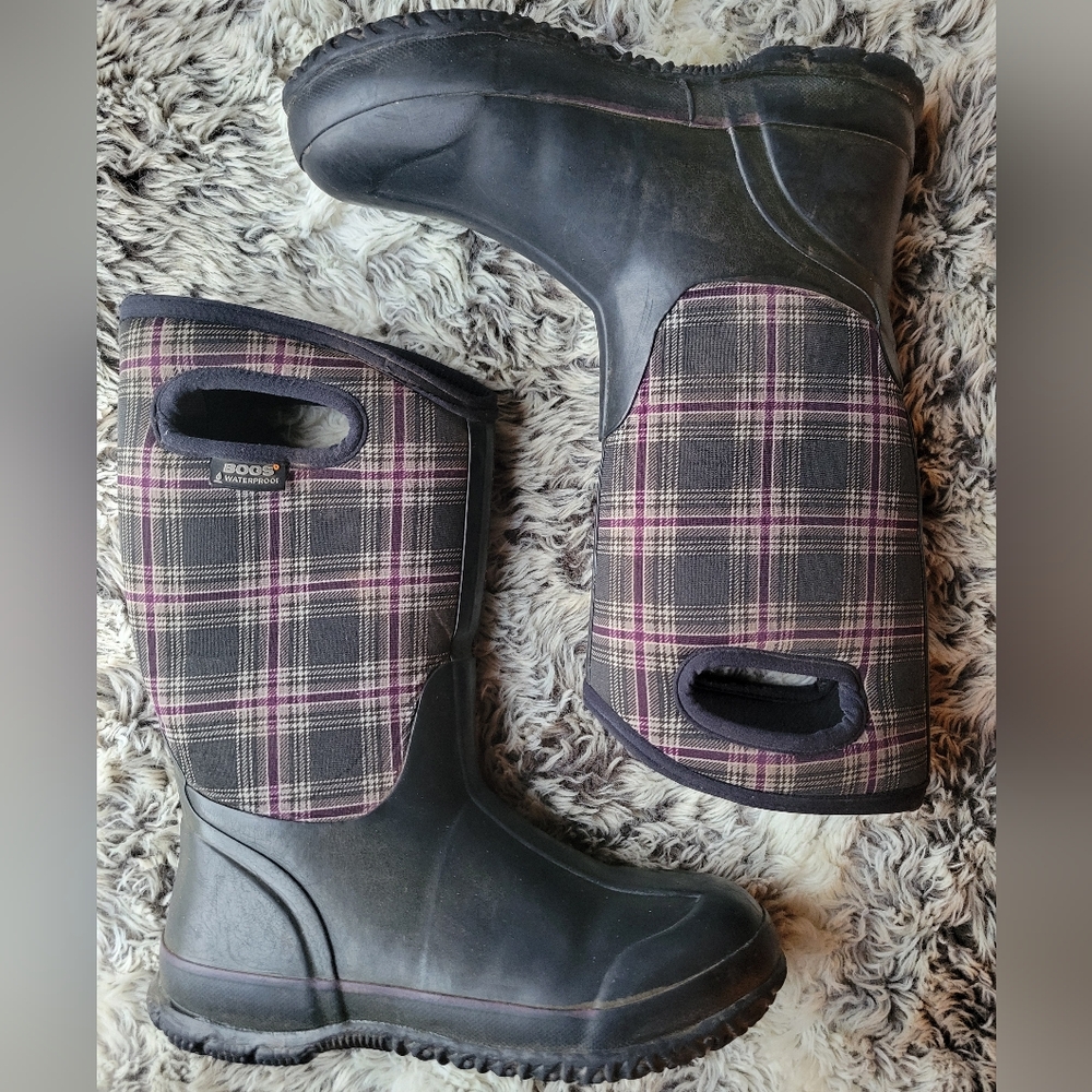 BOGS Black and Purple Plaid Boots